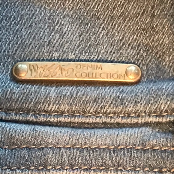 Mossimo Small Steel Blue Jeans With Gemstones - Picture 8 of 14